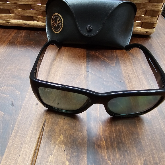 Ray-ban 4194 sunglasses polarized - Picture 5 of 5